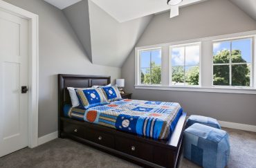 Small Bedroom Ideas to Amplify Space