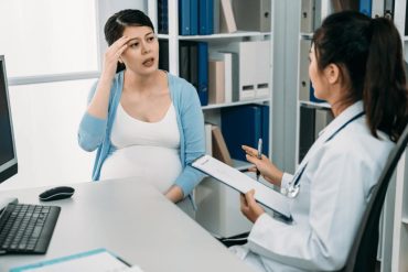 unusual pregnancy symptoms