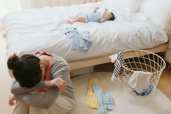 postpartum mother upset